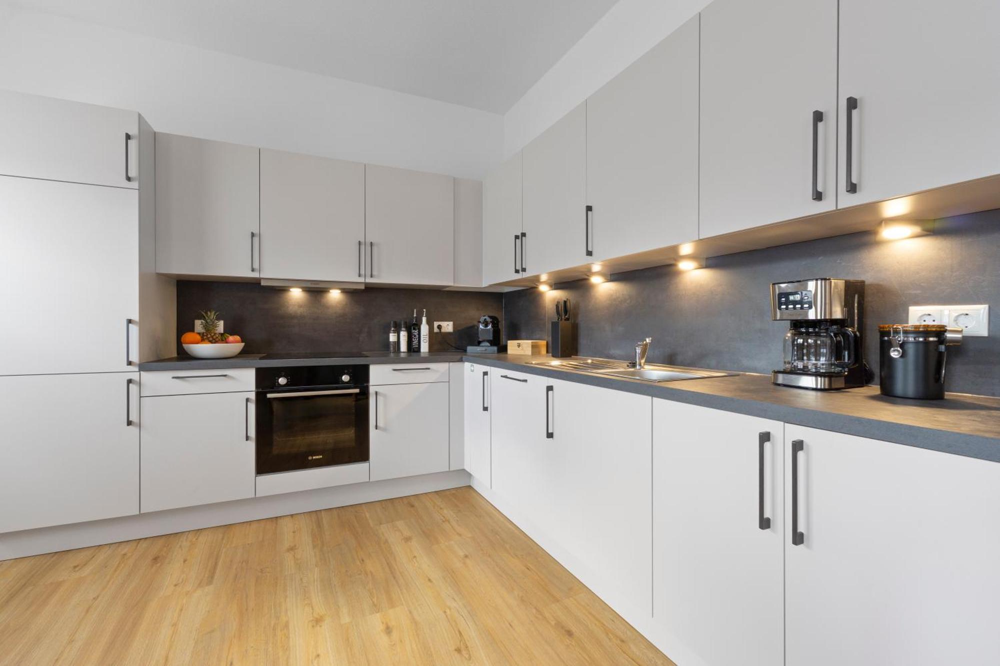 Charmante Design-Apartments In Top Lage - Naehe Altstadt - Parkplaetze - Netflix 巴特克罗伊茨纳赫 外观 照片