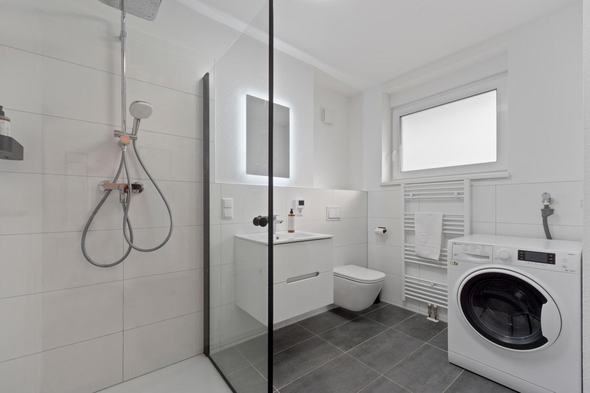 Charmante Design-Apartments In Top Lage - Naehe Altstadt - Parkplaetze - Netflix 巴特克罗伊茨纳赫 外观 照片