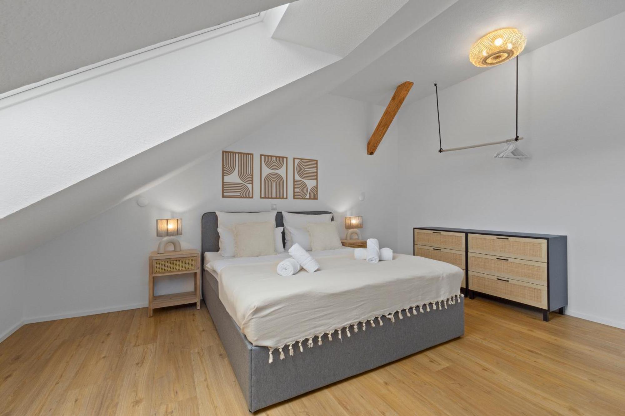 Charmante Design-Apartments In Top Lage - Naehe Altstadt - Parkplaetze - Netflix 巴特克罗伊茨纳赫 外观 照片