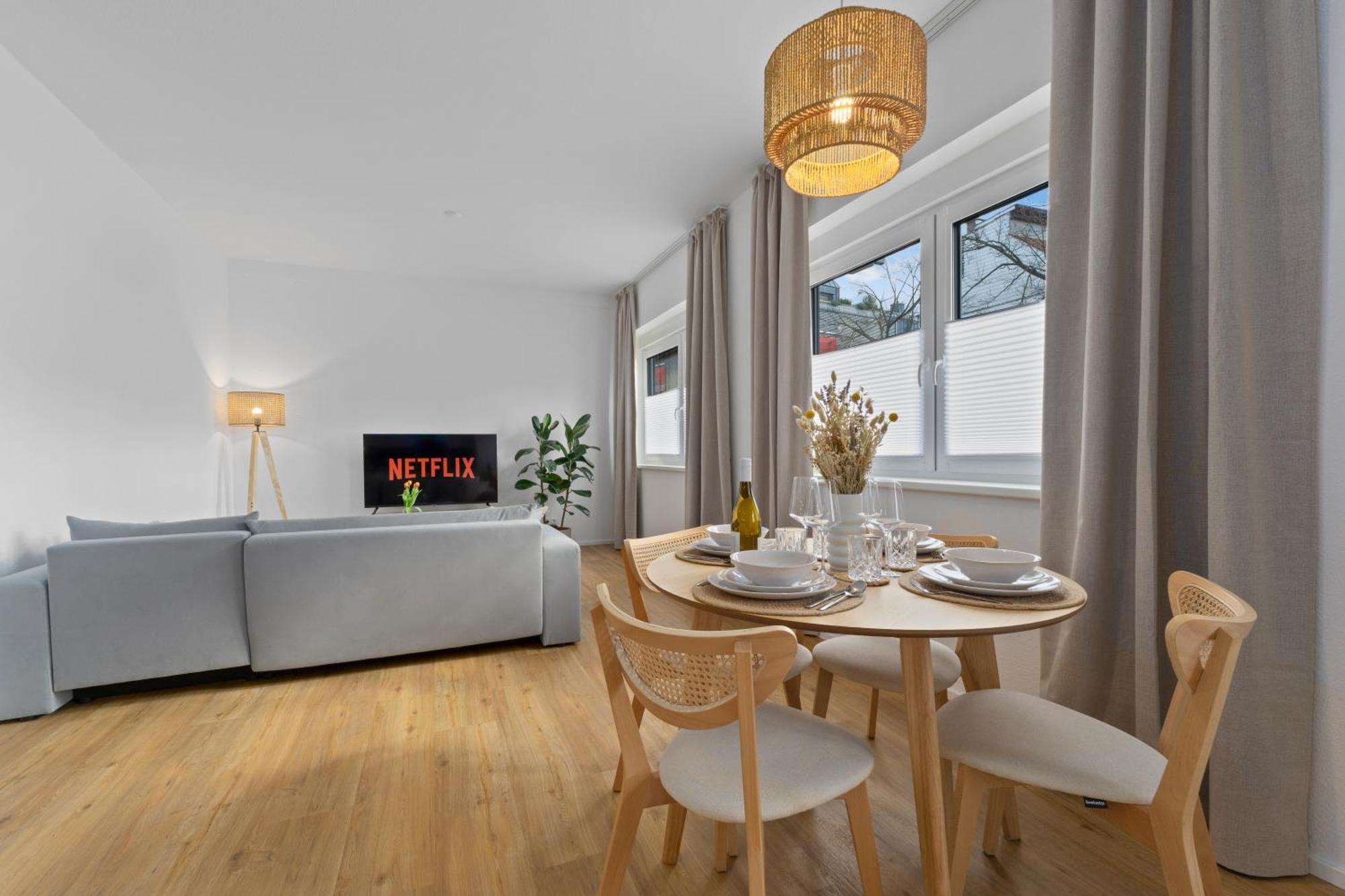 Charmante Design-Apartments In Top Lage - Naehe Altstadt - Parkplaetze - Netflix 巴特克罗伊茨纳赫 外观 照片